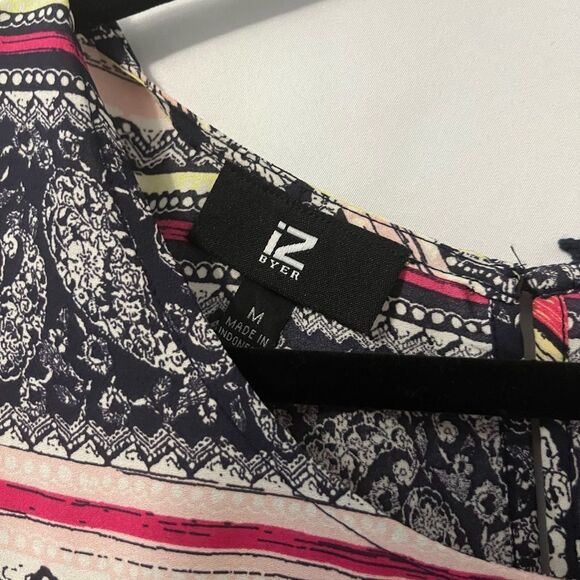 iZ Byer Cold Shoulder Floral Pattern Navy, Pink, Yellow Stripes Top Size M - Picture 7 of 8